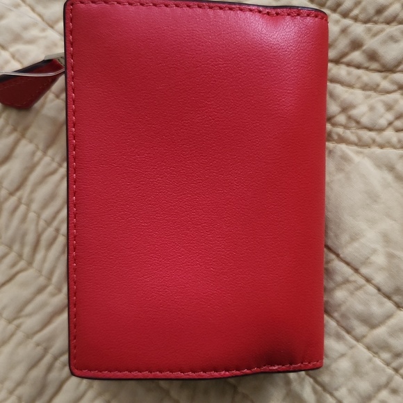 Coach Vibrant Red Leather Wallet NWT - Picture 3 of 9